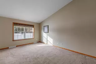 1542 Primrose Ln, Fond du Lac, WI 54935 - Photo 19