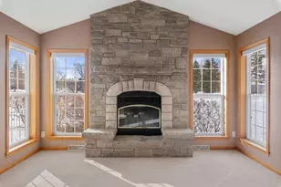 1542 Primrose Ln, Fond du Lac, WI 54935 - Photo 7