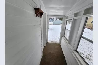 510 E Alfred Street, Weyauwega, WI 54983 - Photo 9