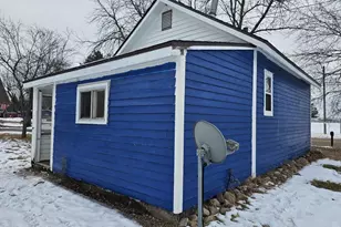 510 E Alfred St, Weyauwega, WI 54983 - Photo 11