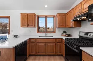 80 Kope Ave, Oshkosh, WI 54901 - Photo 9