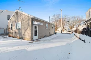 421 Abrams St, Green Bay, WI 54302 - Photo 33