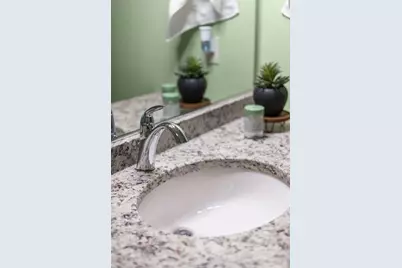 2362 E Plank Circle #D, Appleton, WI 54915 - Photo 27