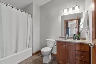 2362 E Plank Circle, Appleton, WI 54915 - Photo 17