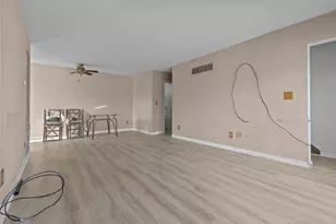 1416 W 2nd Ave, Oshkosh, WI 54902 - Photo 11