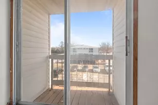 1416 W 2nd Ave, Oshkosh, WI 54902 - Photo 17