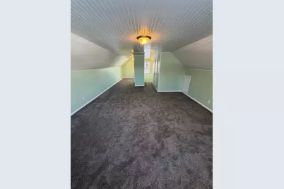 310 S Clay Street, Green Bay, WI 54301 - Photo 11