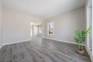 1357 Ceape Ave, Oshkosh, WI 54901 - Photo 7