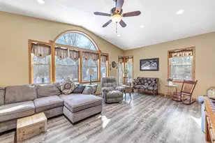 N2642 Poplar Ridge Ln, Peshtigo, WI 54157 - Photo 3