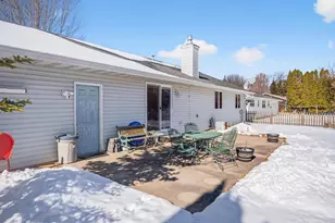 144 Baldwin Ct, Appleton, WI 54915 - Photo 7