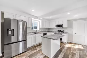 6208 Kriescher Rd, Lena, WI 54139 - Photo 3