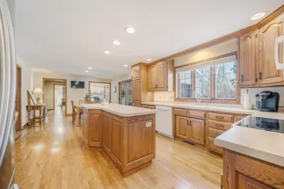 600 E Woodcrest Drive, Appleton, WI 54915 - Photo 7