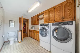 600 E Woodcrest Dr, Appleton, WI 54915 - Photo 45