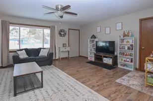 170 Robin Ln, Shawano, WI 54166 - Photo 9