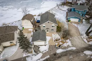 2210 Westwind Rd, Oshkosh, WI 54904 - Photo 49