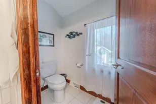 2210 Westwind Rd, Oshkosh, WI 54904 - Photo 43