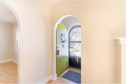 1226 S Clay Street, Green Bay, WI 54301 - Photo 9