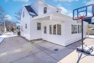 1226 S Clay St, Green Bay, WI 54301 - Photo 5