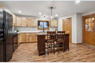 706 Manitowoc Street, Reedsville, WI 54230 - Photo 3