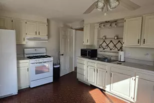 312 E Valley View Dr, Wautoma, WI 54982 - Photo 3