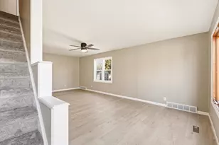 619 S Main St, Seymour, WI 54165 - Photo 5