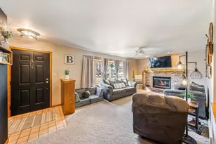 116 Chippewa Dr, Sheboygan Falls, WI 53085 - Photo 3