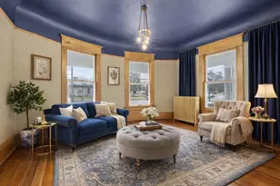 1133 Algoma Blvd, Oshkosh, WI 54901 - Photo 5