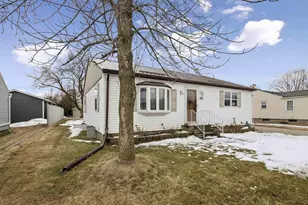 1709 25th Ave, Menominee, MI 49858 - Photo 7