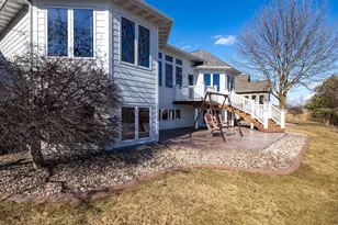 849 Whisper Falls Ln, Menasha, WI 54952 - Photo 35