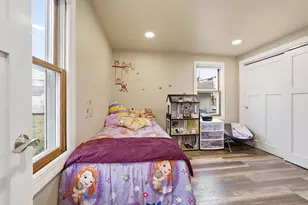 1202 Cleveland St, Green Bay, WI 54304 - Photo 11