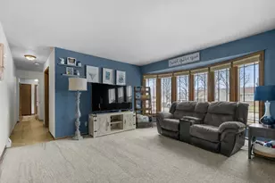 722 Lee Ave, Brillion, WI 54110 - Photo 5