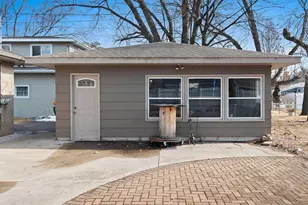 3137 Parkdale Dr, Marinette, WI 54143 - Photo 33