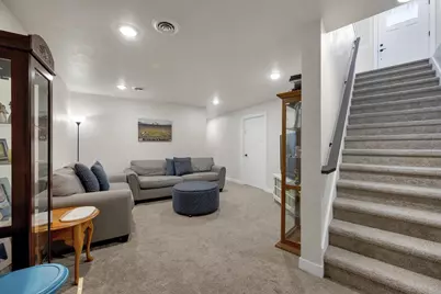 2039 Lone Grove Avenue, Green Bay, WI 54303 - Photo 35