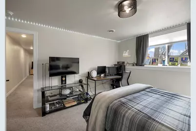 2039 Lone Grove Avenue, Green Bay, WI 54303 - Photo 41