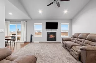 3200 S Weiler Rd, Kaukauna, WI 54130 - Photo 9