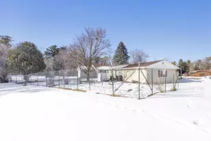 313 Steven Ct, Denmark, WI 54208 - Photo 27