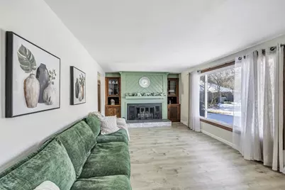 313 Steven Court, Denmark, WI 54208 - Photo 5