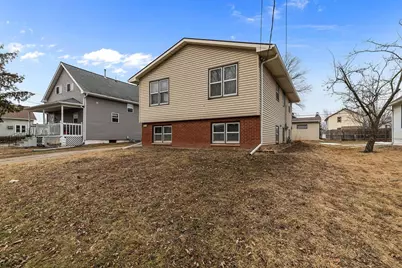 1050 Van Buren Avenue, Oshkosh, WI 54902 - Photo 35