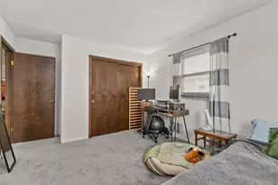 1050 Van Buren Ave, Oshkosh, WI 54902 - Photo 17