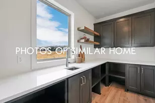 263 Kerrigan Dr, Wrightstown, WI 54180 - Photo 5