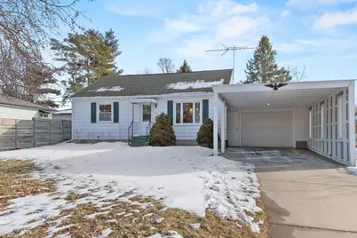 1930 Pershing Road, New London, WI 54961 - Photo 3