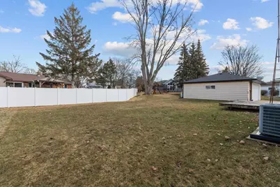 1410 Miami Circle, Little Chute, WI 54140 - Photo 33