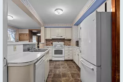 425 S Main Street, Iola, WI 54945 - Photo 3