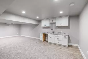 657 Black Earth Dr, De Pere, WI 54115 - Photo 53