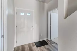 1068 W 20th Ave, Oshkosh, WI 54902 - Photo 17