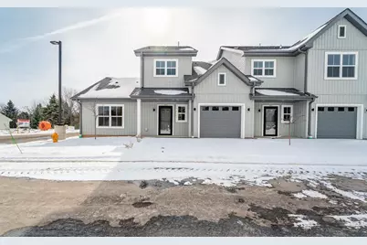 1068 W 20th Avenue, Oshkosh, WI 54902 - Photo 25