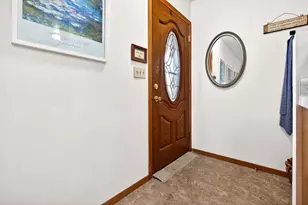 71 Spencer Village Ct, Appleton, WI 54914 - Photo 3