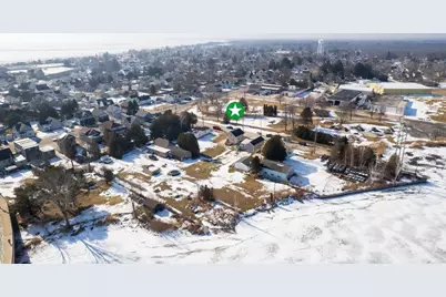 1419 School Street, Two Rivers, WI 54241 - Photo 3