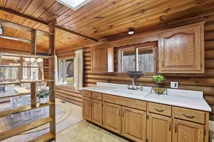 N8874 S Coop Rd, Menasha, WI 54952 - Photo 11