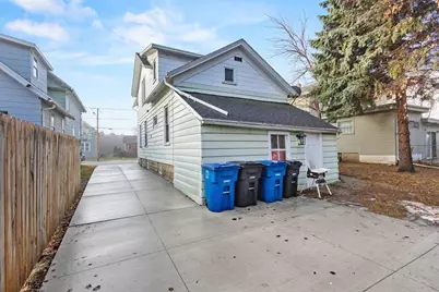 118 W 12th Avenue, Oshkosh, WI 54902 - Photo 33